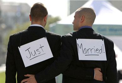 同性恋婚姻该不该合法？
